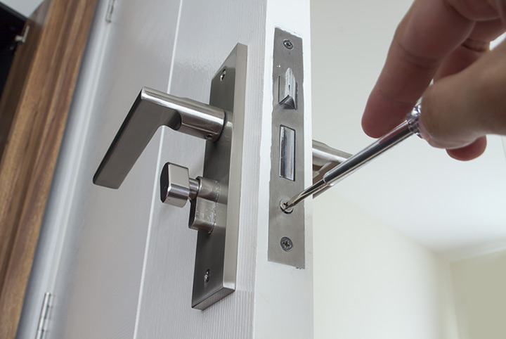 Our local locksmiths are able to repair and install door locks for properties in Wandsworth and the local area.